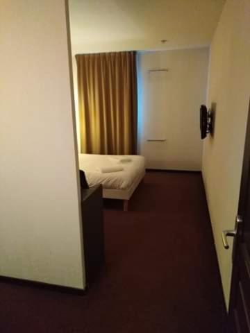 Studio Privatif Dans Hotel Residence Nimes Gare Eksteriør billede